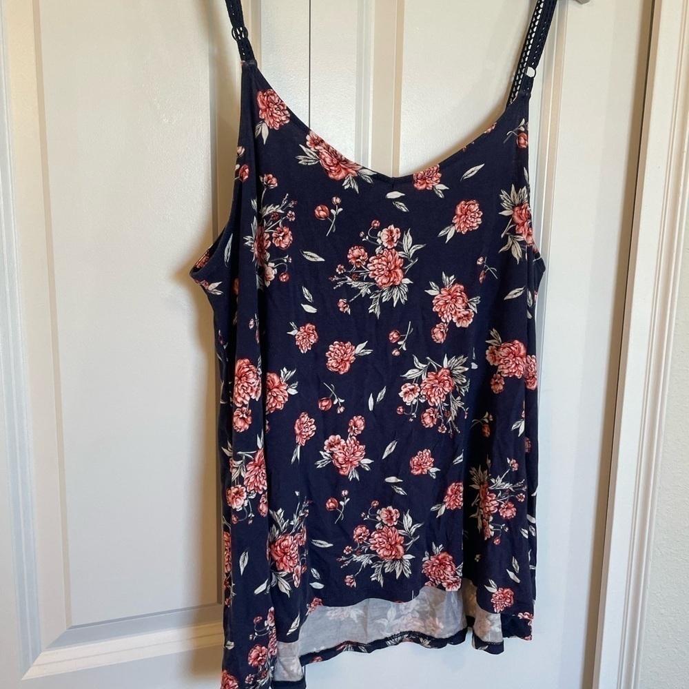 Torrid Floral Tank Top - Picture 3 of 10